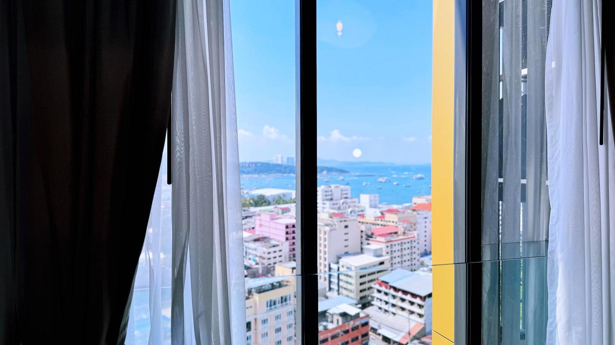 The Edge Sea View New Appartement